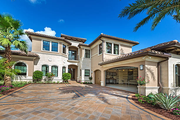 Best Affordable Driveway Pavers  in Lindsay, CA